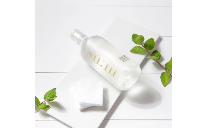 Nước Tẩy Trang Dịu Nhẹ Sum37 Skin Saver Essential Pure Cleansing Water 400ml