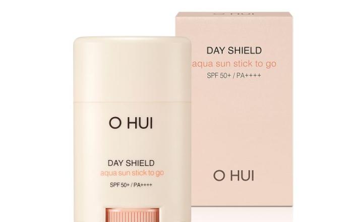 Thỏi chống nắng cấp ẩm mát da OHUI Day Shield Aqua Sun Stick To Go SPF50+/PA++++ 14g