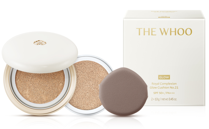 Phấn Nước Che Phủ Khuyết Điểm Và Dưỡng Sáng Da WHOO ROYAL COMPLEXION GLOW CUSHION SPF50+/PA+++Y25 (Màu 21 hoặc 23)