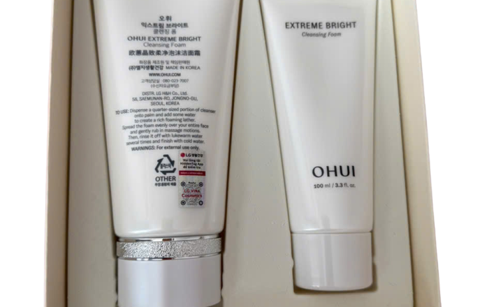 Set Sữa Rửa Mặt Dưỡng Trắng Da Ohui Extreme Bright Cleansing Foam 160ml+100ml