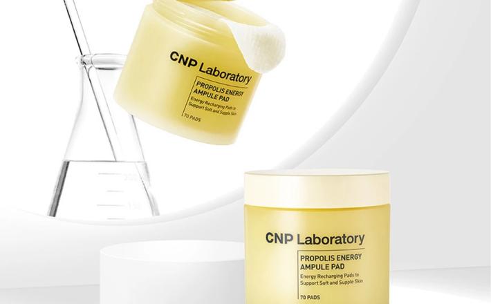 Bông dưỡng da keo ong phục hồi căng bóng làn da CNP Propolis Ampule Pad 70 + 30 miếng