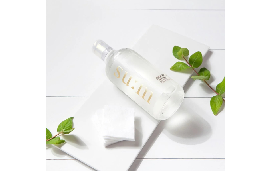 Nước Tẩy Trang Dịu Nhẹ Sum37 Skin Saver Essential Pure Cleansing Water 400ml