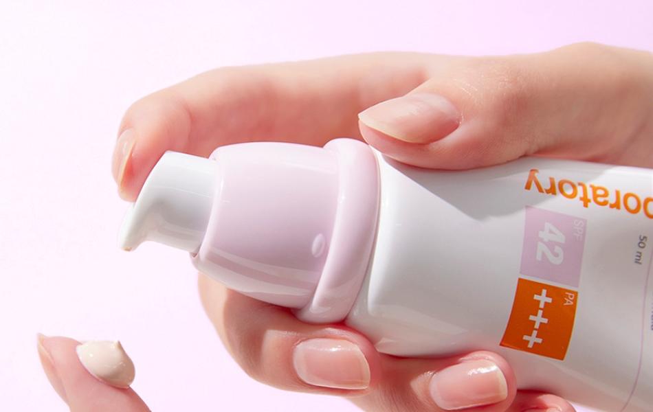Kem Chống Nắng CNP Laboratory Nâng Tông Da 50ml Tone-Up Protection Sun SPF42 PA+++