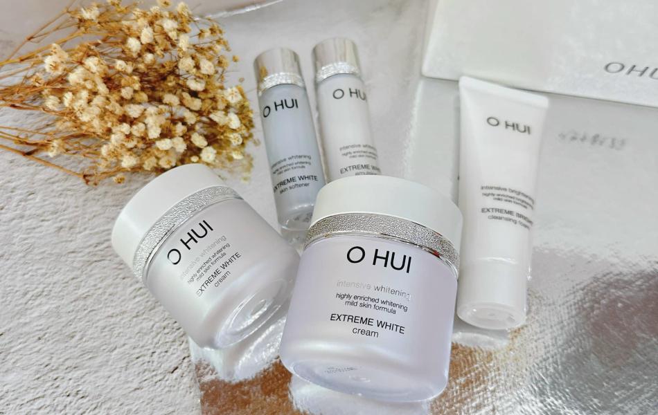 Bộ kem dưỡng trắng da OHUI Extreme White Cream Special Set
