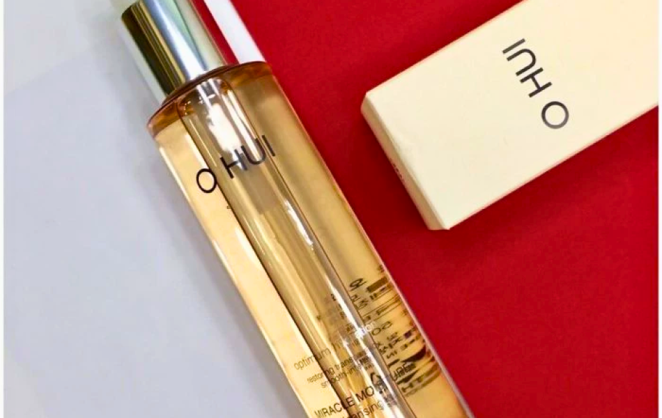 Dầu tẩy trang giàu ẩm OHUI Miracle Moisture Cleansing Oil 150ml