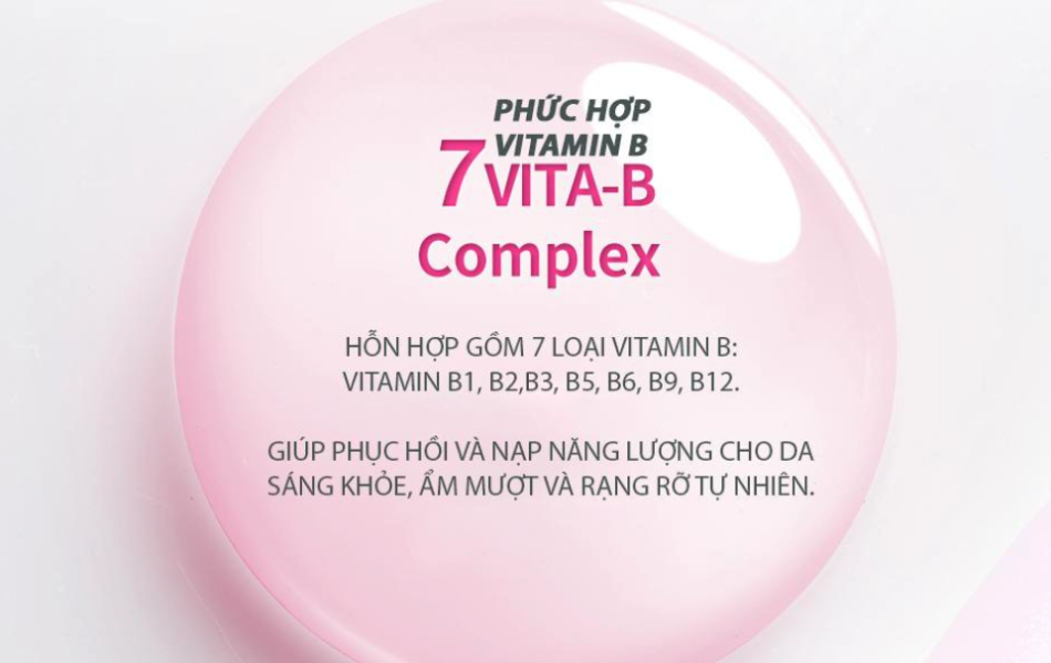 Xịt khoáng phức hợp Vitamin B dưỡng sáng da CNP Laboratory Vita-B Ampule Mist 50ml